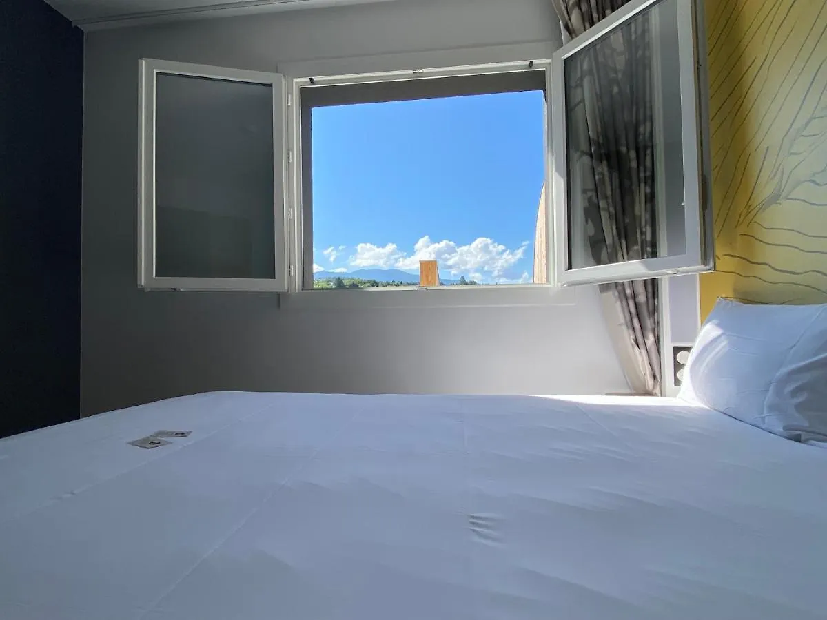B&B HOTEL Evian Publier 3*,
